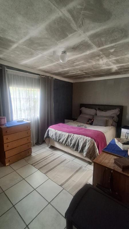 5 Bedroom Property for Sale in Bothaville Free State